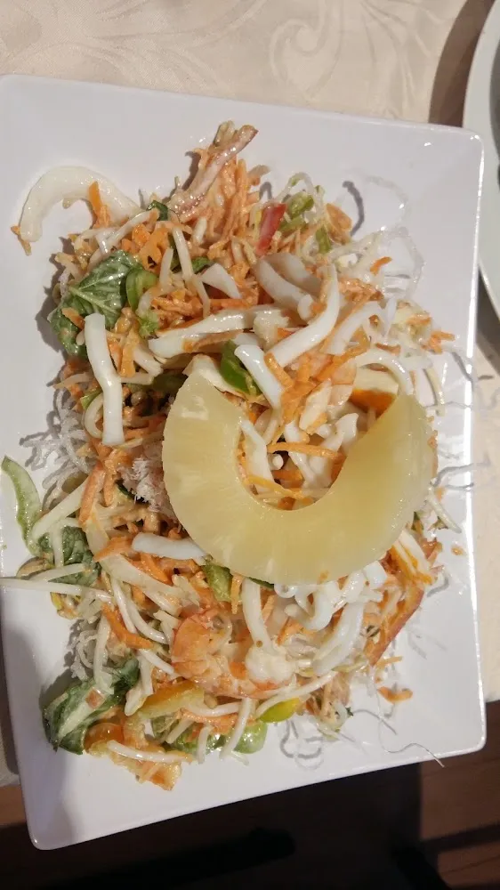 Salade Saigonnaise